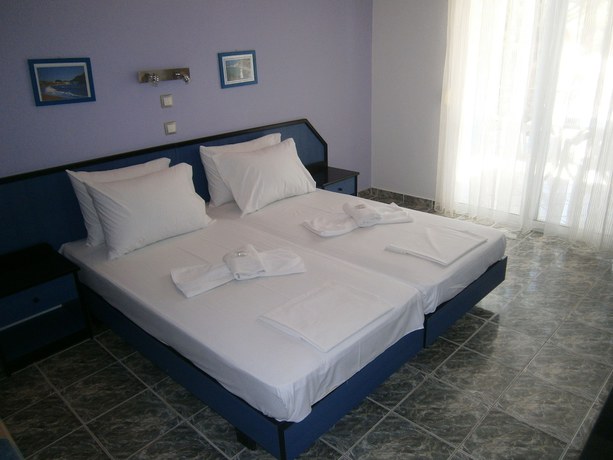 Imagen de la habitación del Hotel Liakada. Foto 4