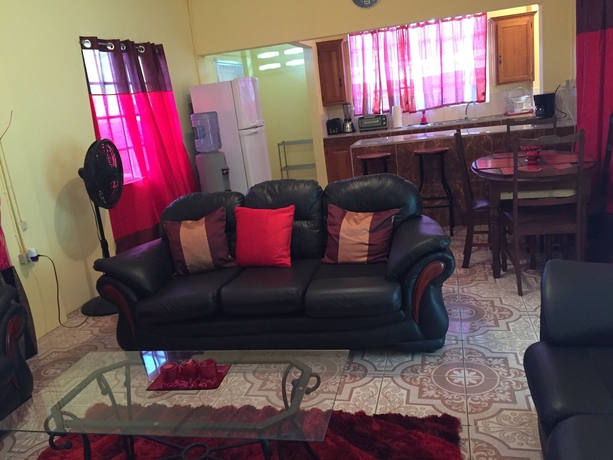 Imagen de los interiores del Hotel Liam's Guest House. Foto 11