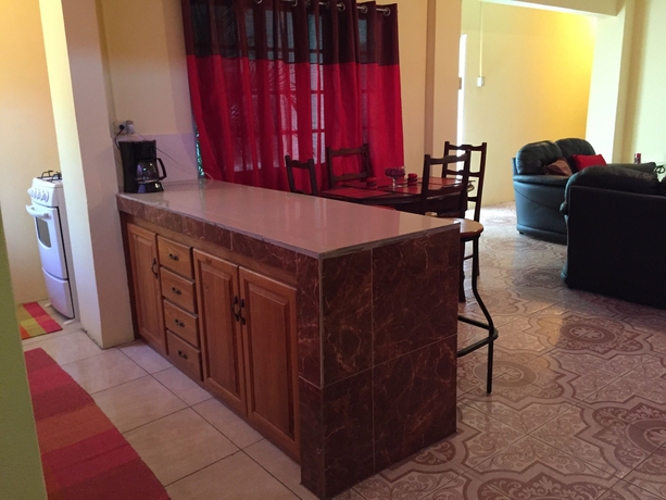 Imagen de la habitación del Hotel Liam's Guest House. Foto 6