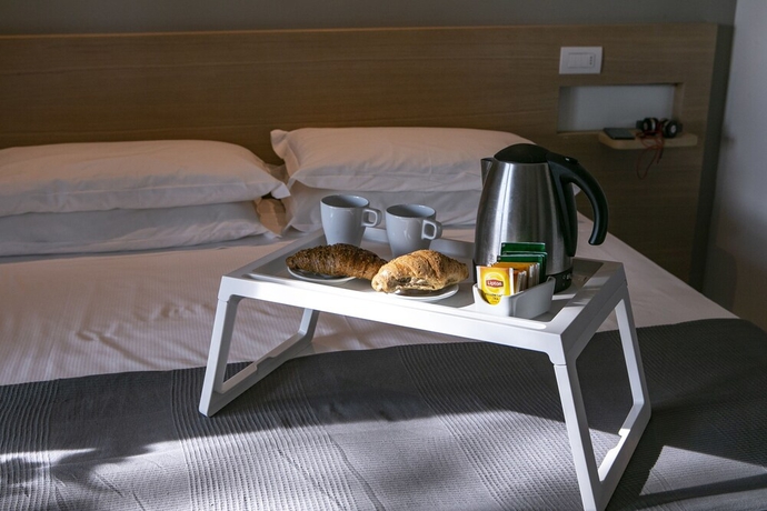 Imagen de la habitación del Hotel Liane. Foto 10