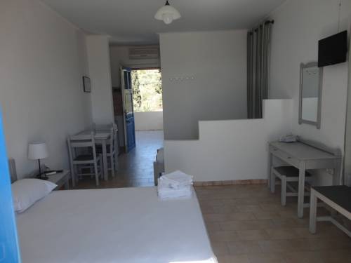 Imagen de la habitación del Hotel Lianos Apartments. Foto 6