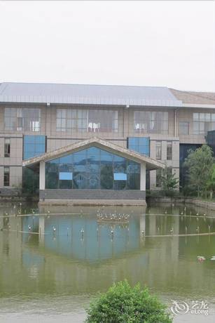 Imagen general del Hotel Lianyungang Dong Yuan International Hotel. Foto 1