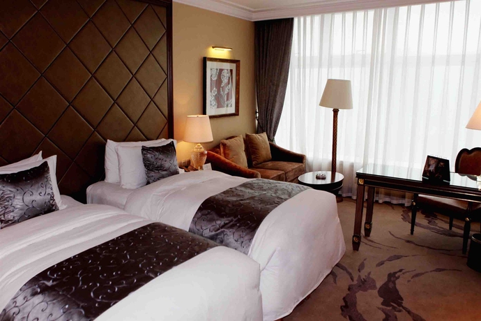 Imagen de los interiores del Hotel Liaoning International. Foto 10