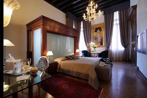 Imagen de la habitación del Hotel Liassidi Palace. Foto 16