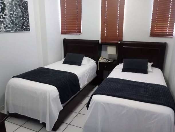 Imagen general del Hotel Libano. Foto 1