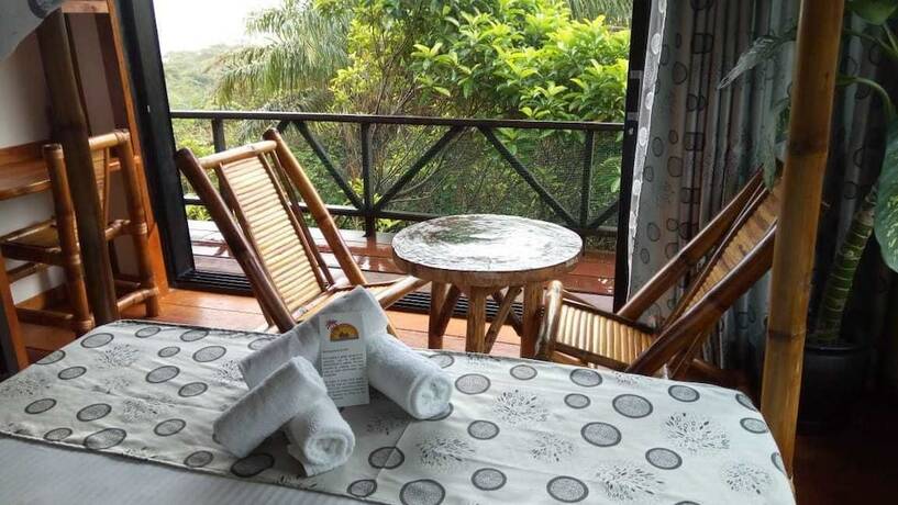 Imagen de la habitación del Hotel Libassa Ecolodge. Foto 16