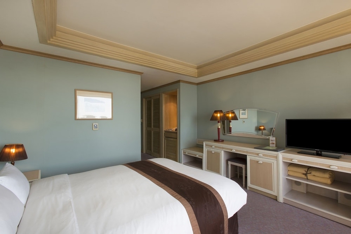 Imagen de la habitación del Hotel Libero. Foto 15