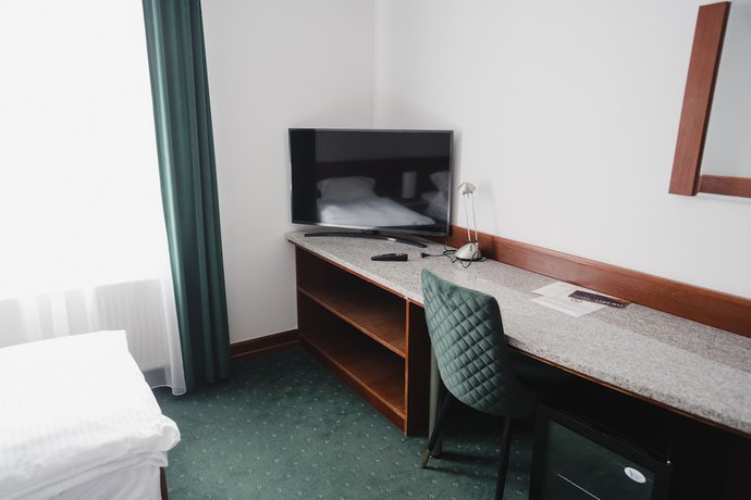 Imagen de la habitación del Hotel Libero, Milicz. Foto 9