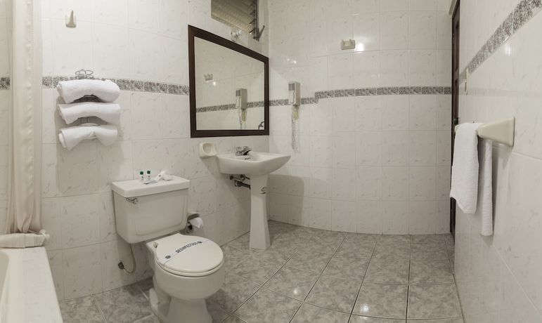 Imagen de la habitación del Hotel Libertador, Loja. Foto 5