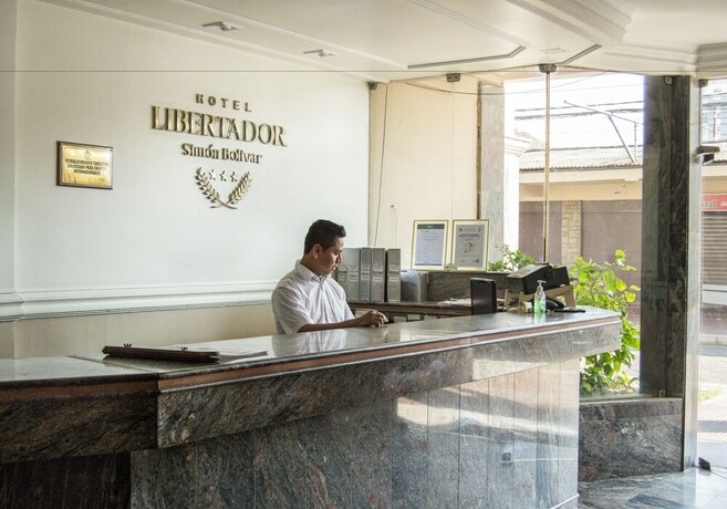 Imagen de los interiores del Hotel Libertador Simon Bolivar. Foto 22