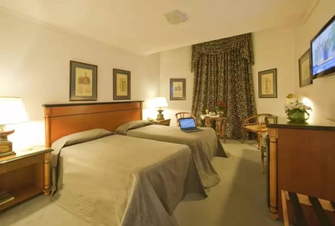 Imagen de la habitación del Hotel Libertador Tandil. Foto 9