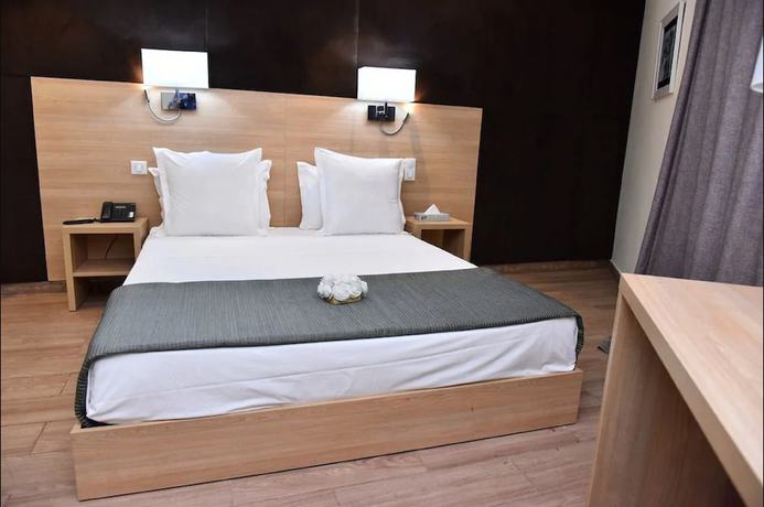Imagen de la habitación del Hotel Liberte Express. Foto 6