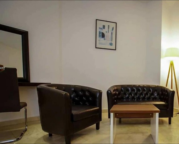 Imagen de los interiores del Hotel Liberte Express. Foto 19