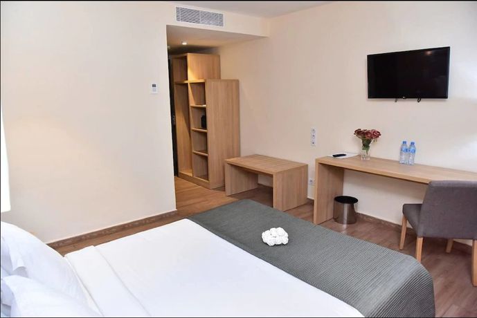 Imagen de la habitación del Hotel Liberte Express. Foto 10