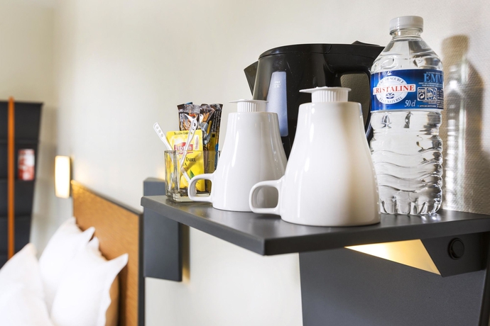 Imagen de la habitación del Hotel Libertel Canal Saint Martin. Foto 5