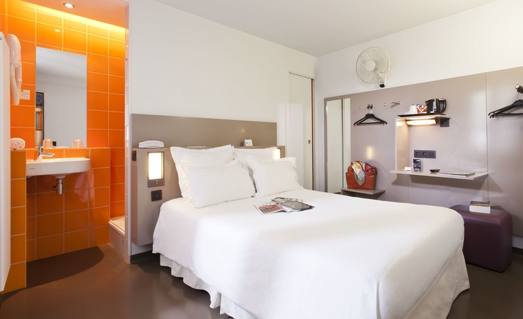 Imagen de la habitación del Hotel Libertel Canal Saint Martin. Foto 9