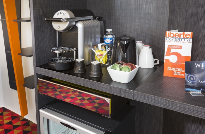 Imagen de la habitación del Hotel Libertel Canal Saint Martin. Foto 11