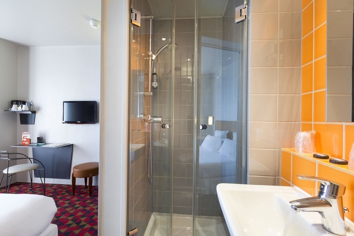 Imagen de la habitación del Hotel Libertel Canal Saint Martin. Foto 12