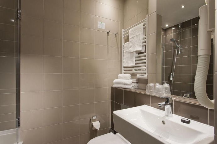 Imagen general del Hotel Libertel Gare De L'est Francais. Foto 5