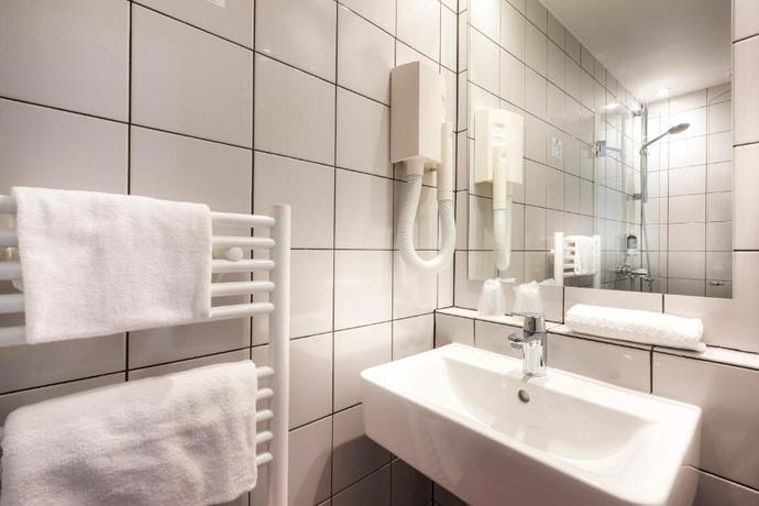 Imagen de la habitación del Hotel Libertel Gare Du Nord Suede. Foto 15