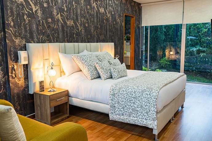 Imagen de la habitación del Hotel Libertgs. Foto 4