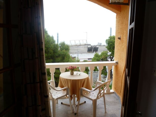 Imagen general del Hotel Liberty 2, Aegina. Foto 4