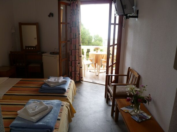 Imagen de la habitación del Hotel Liberty 2, Aegina. Foto 18