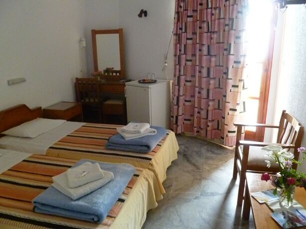 Imagen de la habitación del Hotel Liberty 2, Aegina. Foto 19