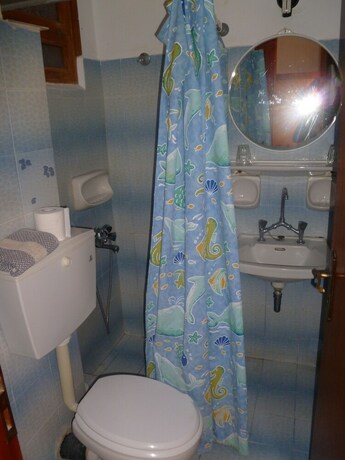 Imagen general del Hotel Liberty 2, Aegina. Foto 13