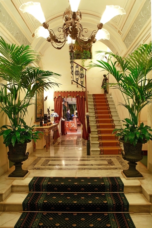 Imagen de los interiores del Hotel Liberty, Catania. Foto 11