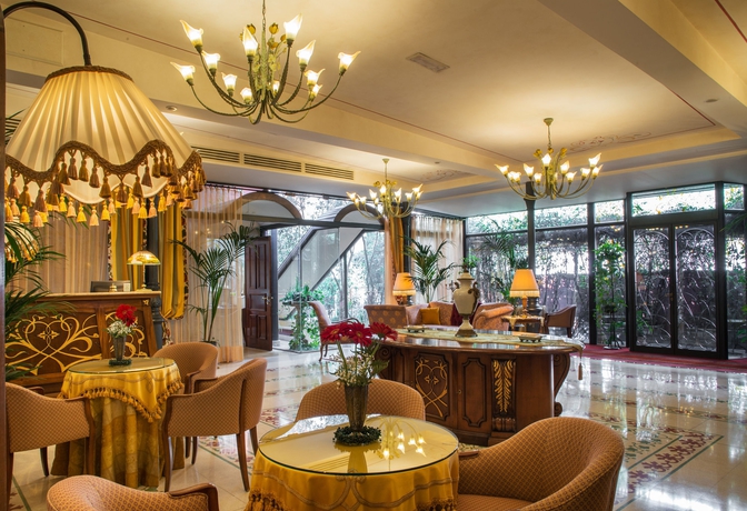 Imagen de los interiores del Hotel Liberty, Catania. Foto 16