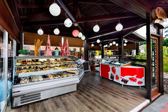 Imagen del bar/restaurante del Hotel Liberty Hotels Lara - All Inclusive. Foto 6