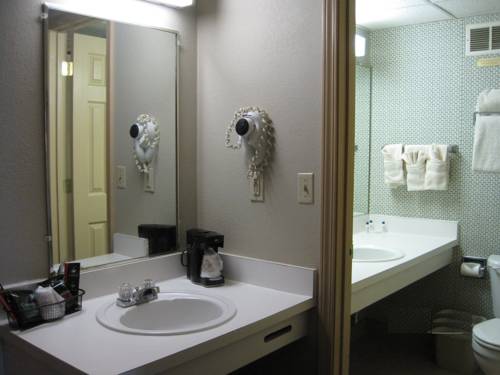 Imagen de la habitación del Hotel Liberty Lodge. Foto 15
