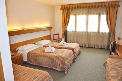 Imagen de la habitación del Hotel Liberty Mal&eacute;. Foto 5