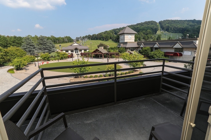 Imagen de los exteriores del Hotel Liberty Mountain Resort. Foto 16