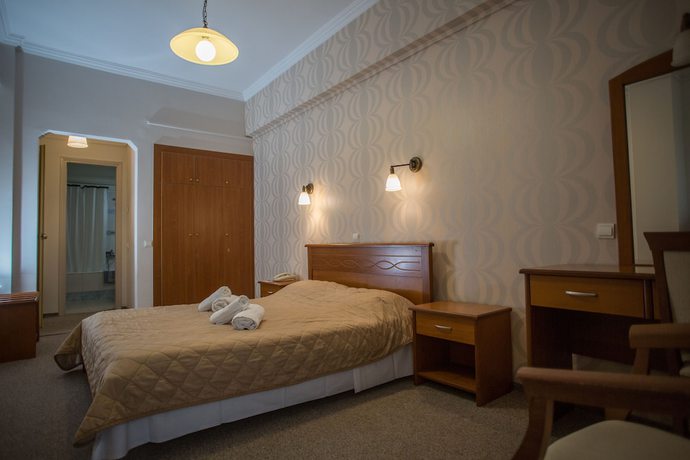 Imagen de la habitación del Hotel Liberty, Municipal Unit of Iera Poli Messologhiou. Foto 2