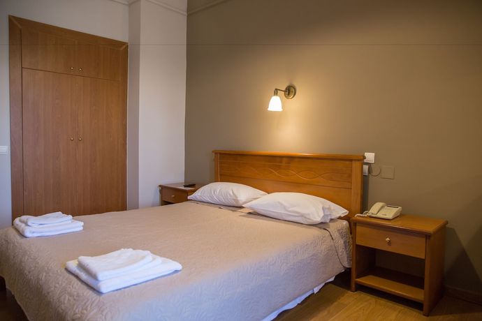 Imagen de la habitación del Hotel Liberty, Municipal Unit of Iera Poli Messologhiou. Foto 6