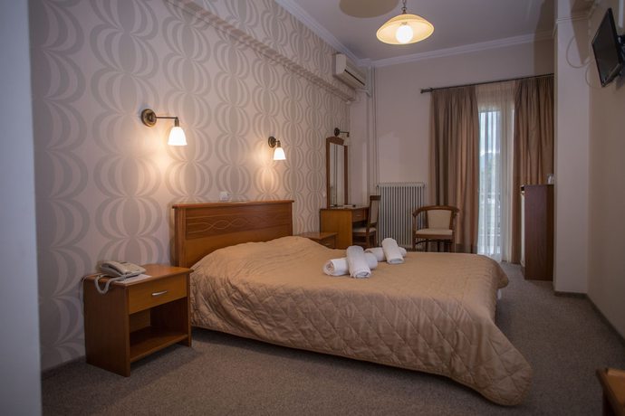 Imagen de la habitación del Hotel Liberty, Municipal Unit of Iera Poli Messologhiou. Foto 8