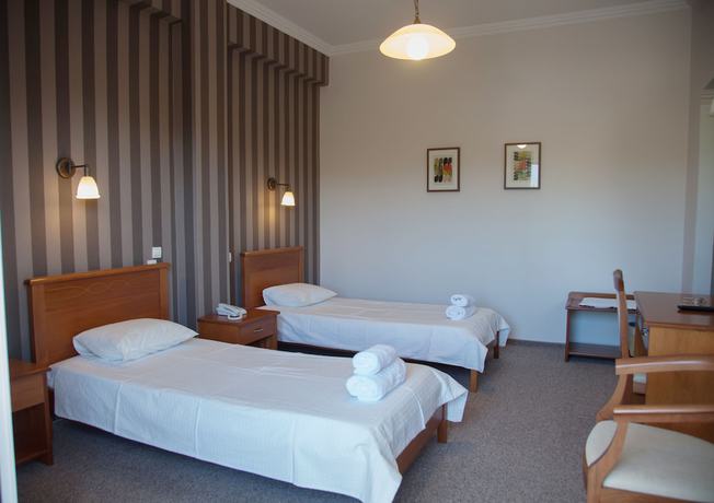 Imagen de la habitación del Hotel Liberty, Municipal Unit of Iera Poli Messologhiou. Foto 9