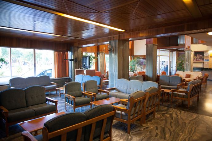 Imagen de los interiores del Hotel Liberty, Municipal Unit of Iera Poli Messologhiou. Foto 20