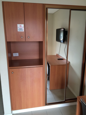 Imagen de la habitación del Hotel Liberty Plains Motor Inn. Foto 15