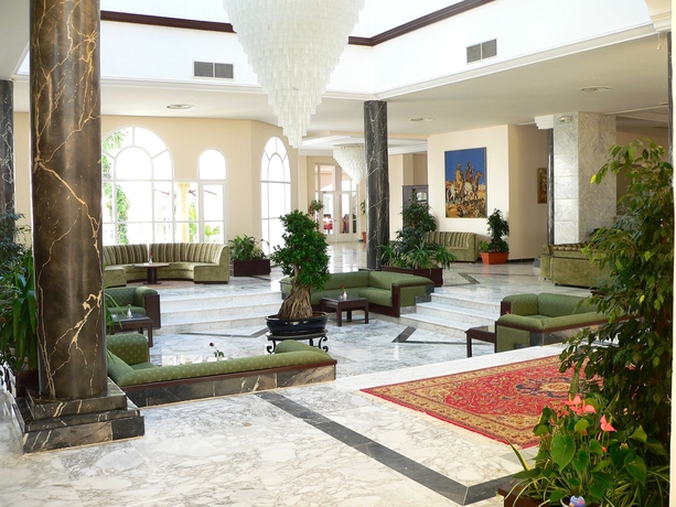 Imagen de los interiores del Hotel Liberty Resort. Foto 7