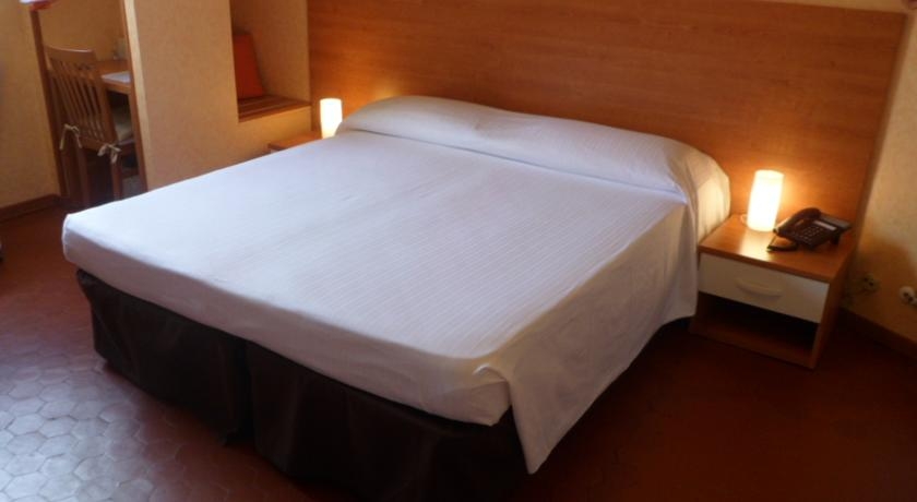 Imagen de la habitación del Hotel Liberty, San Remo. Foto 2