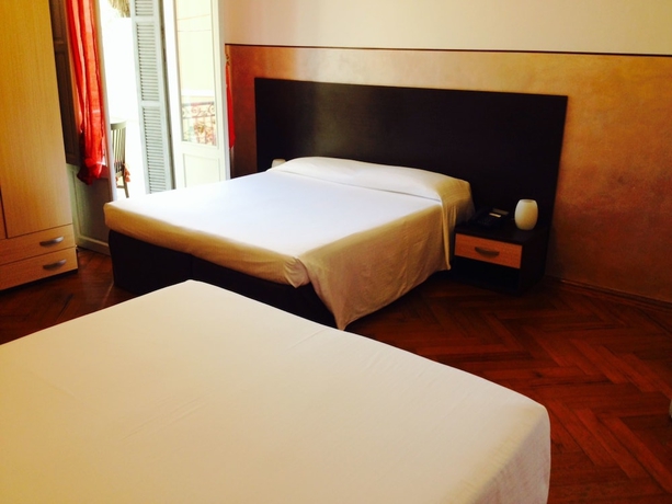 Imagen de la habitación del Hotel Liberty, San Remo. Foto 6