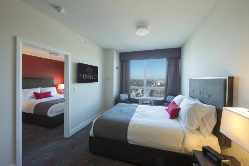 Imagen de la habitación del Hotel Liberty Suites. Foto 5