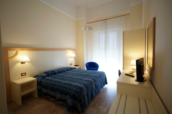 Imagen de la habitación del Hotel Liberty, Viareggio. Foto 9