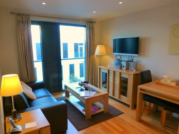 Imagen de los interiores del Hotel Liberty Wharf Apartments by BridgeStreet. Foto 13
