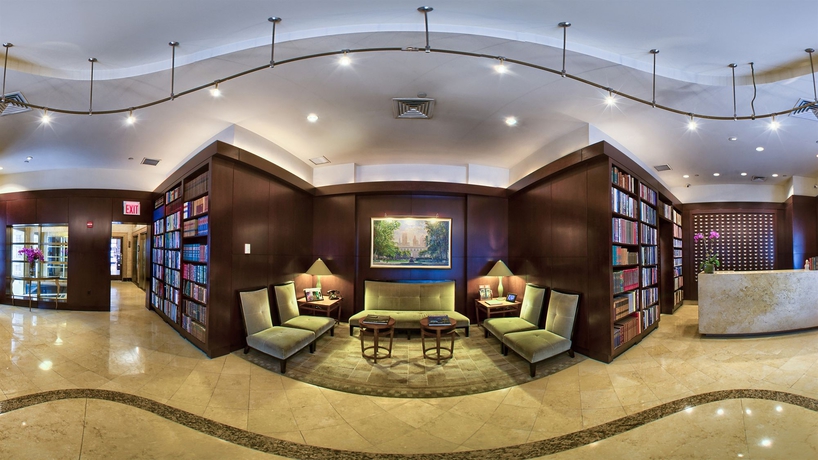 Imagen de los interiores del Hotel Library Hotel. Foto 10