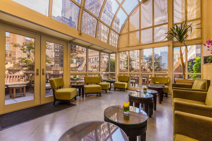 Imagen de los interiores del Hotel Library Hotel. Foto 15