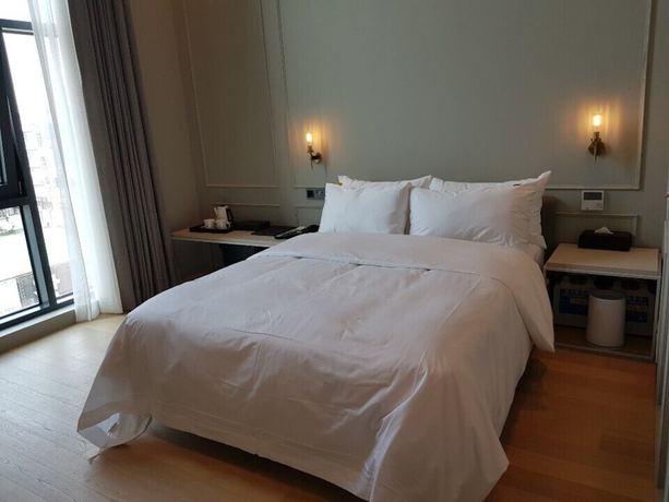 Imagen de la habitación del Hotel Libre. Foto 2